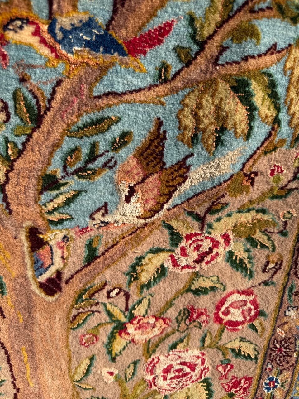 Tapestry Rug Ghoum/Qom 200x125 cm, beige, Kashmiri wool silk, Iran, 1980s. - 304415