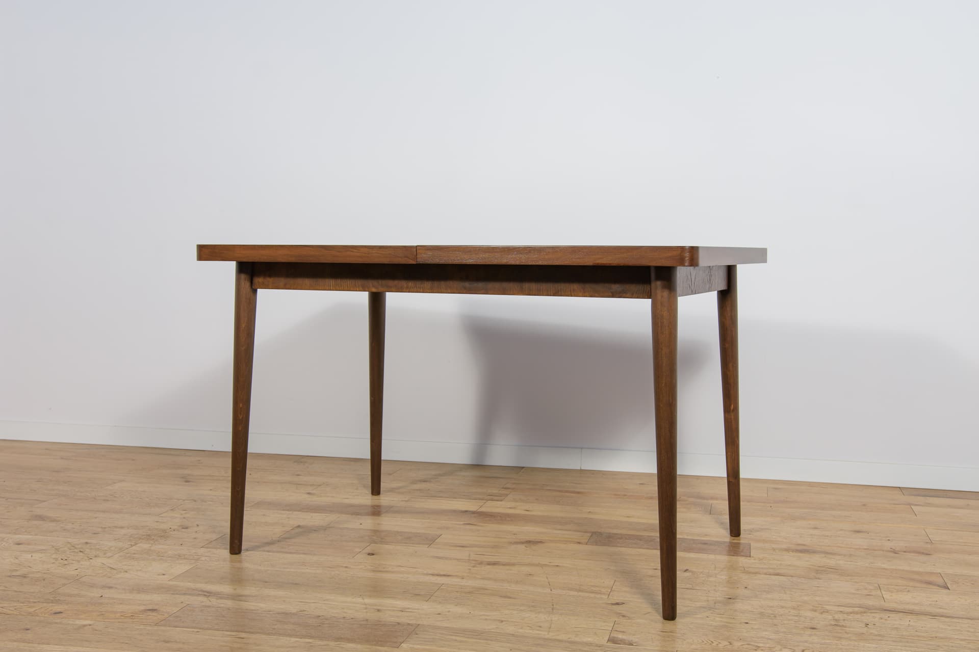 Extendable table, brown walnut, beech, by B. Landsman, H. Nepozitek, Jitona, Czechoslovakia, 1960s. - 304502
