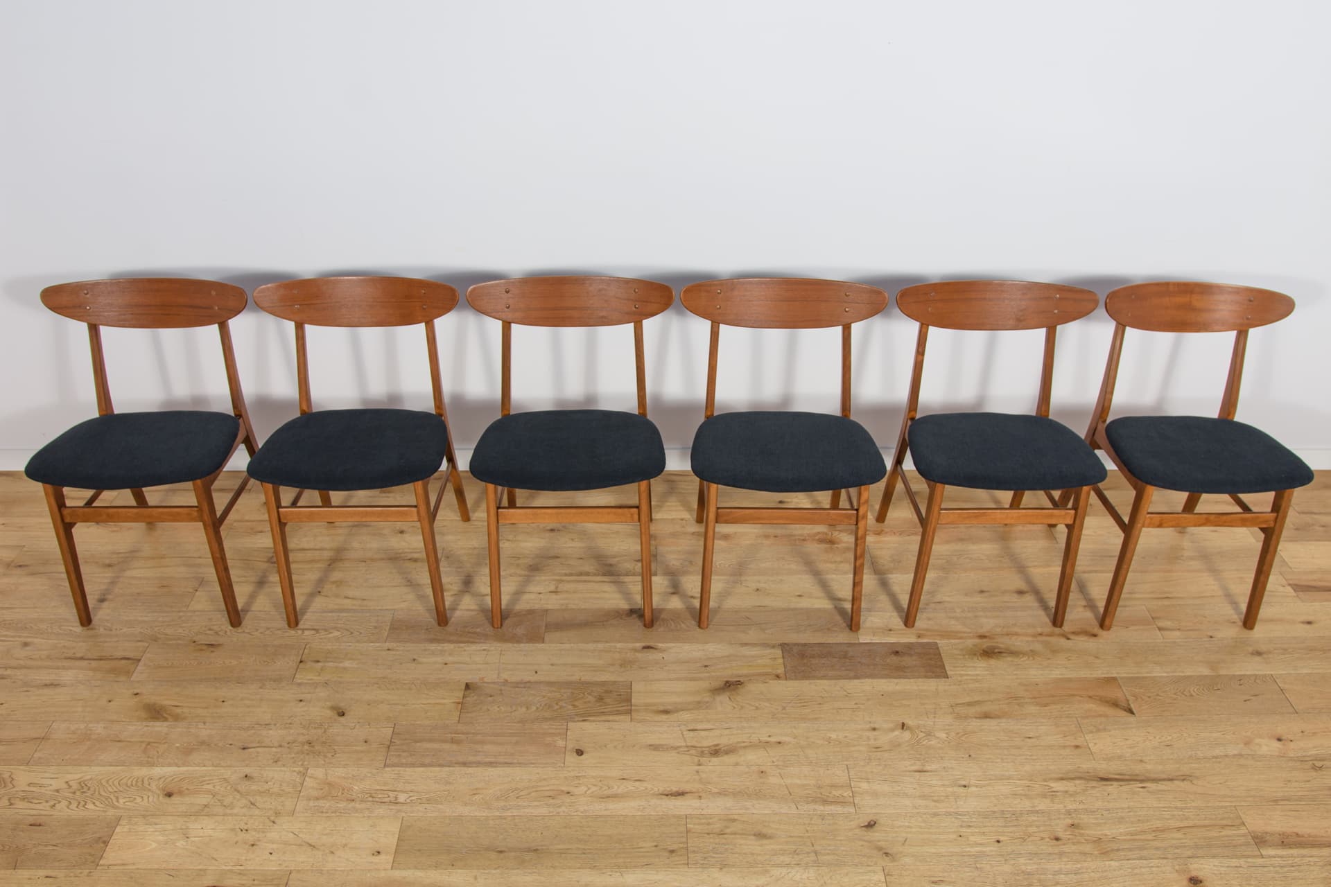 Set of six chairs Model 210, brown beech, red teak, black synthetic fabric, Farstrup Møbler, Denmark, 1950s. - 304518