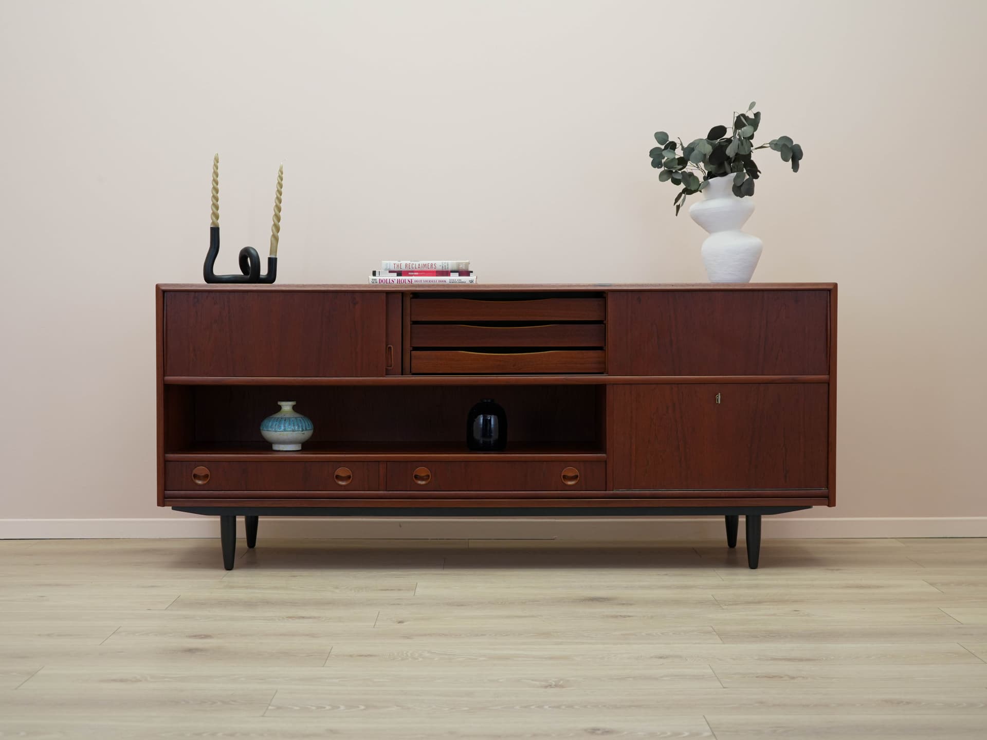 Sideboard, teak brązowy, drewno czarne, Dania, lata 70. - 304533
