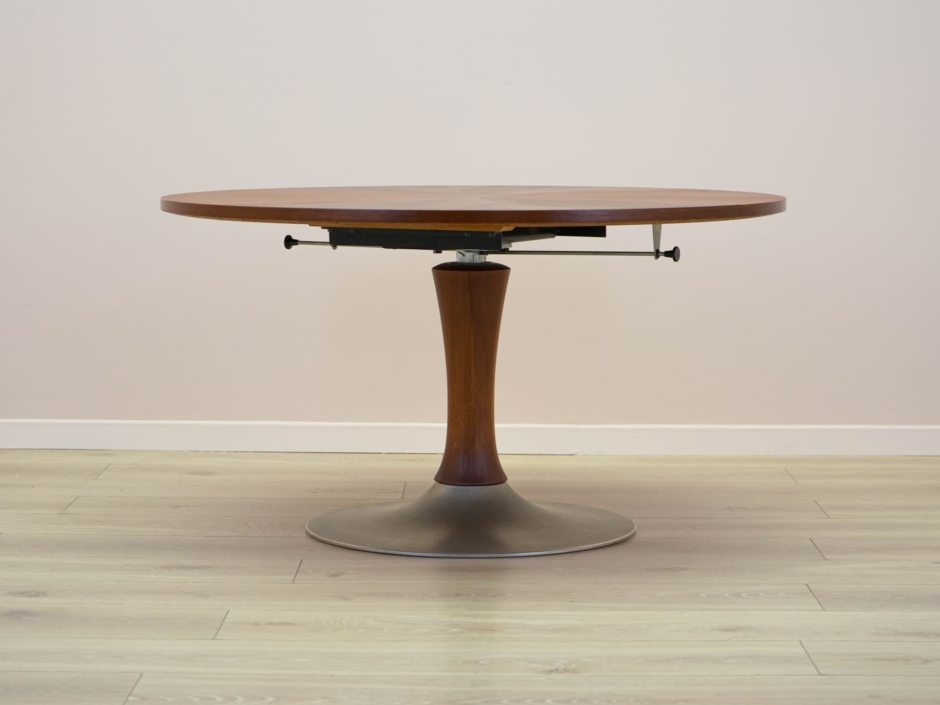 Round table, brown teak, brushed silver aluminum, Denmark, 1970s. - 304573