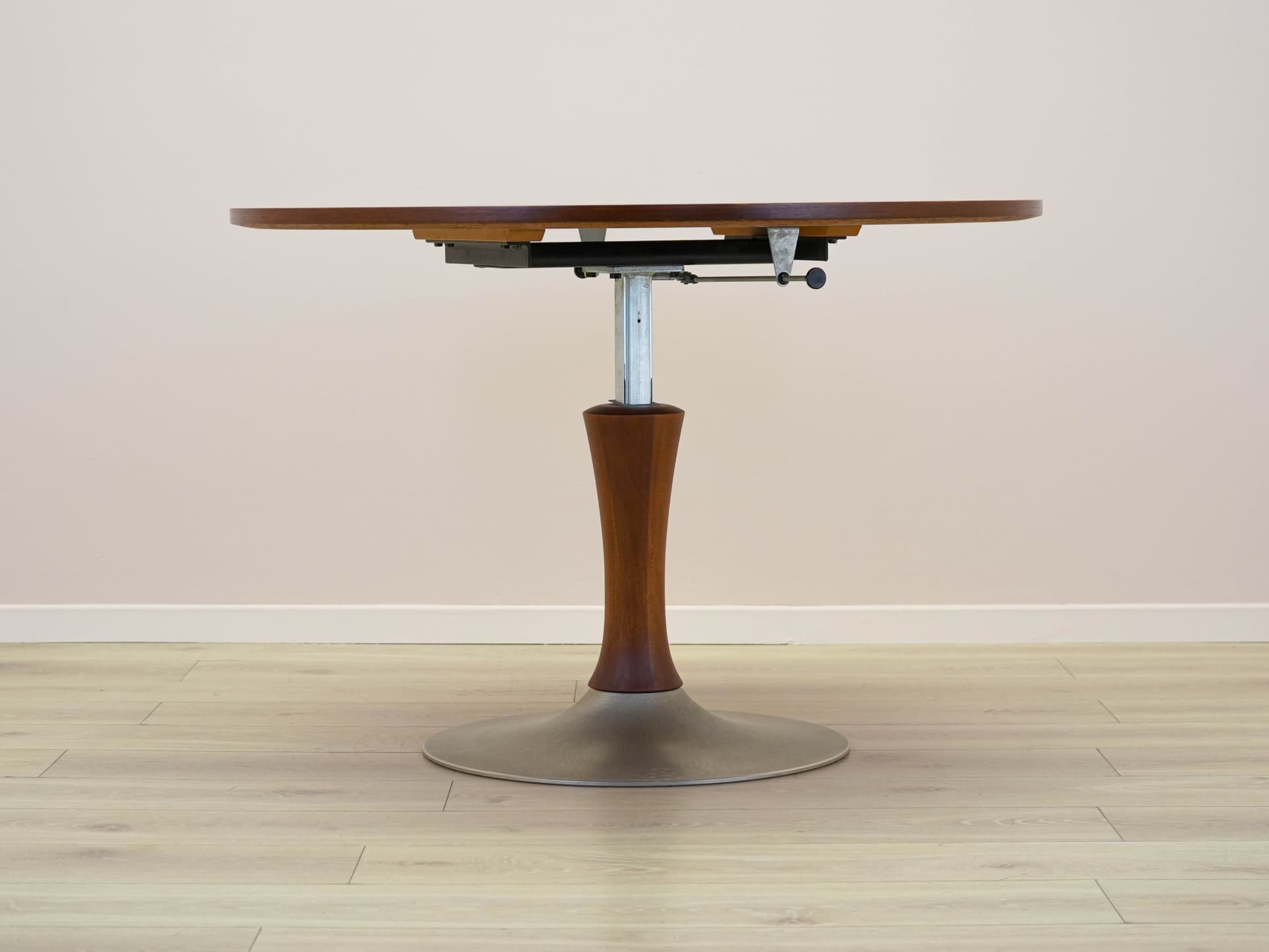Round table, brown teak, brushed silver aluminum, Denmark, 1970s. - 304580
