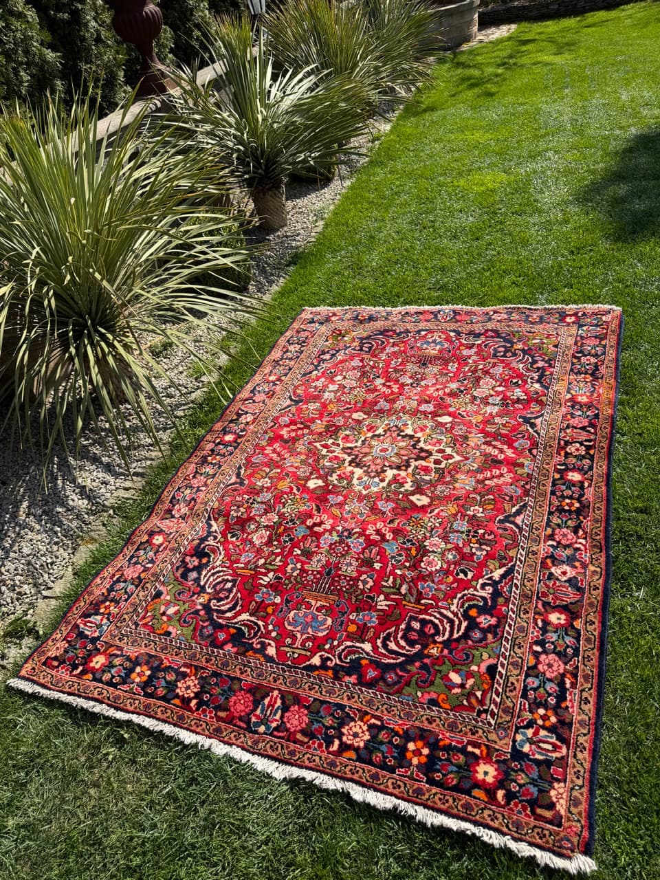 Persian Rug Hamadan 220x147 cm, multicolor wool, Iran, 1980s. - 304700