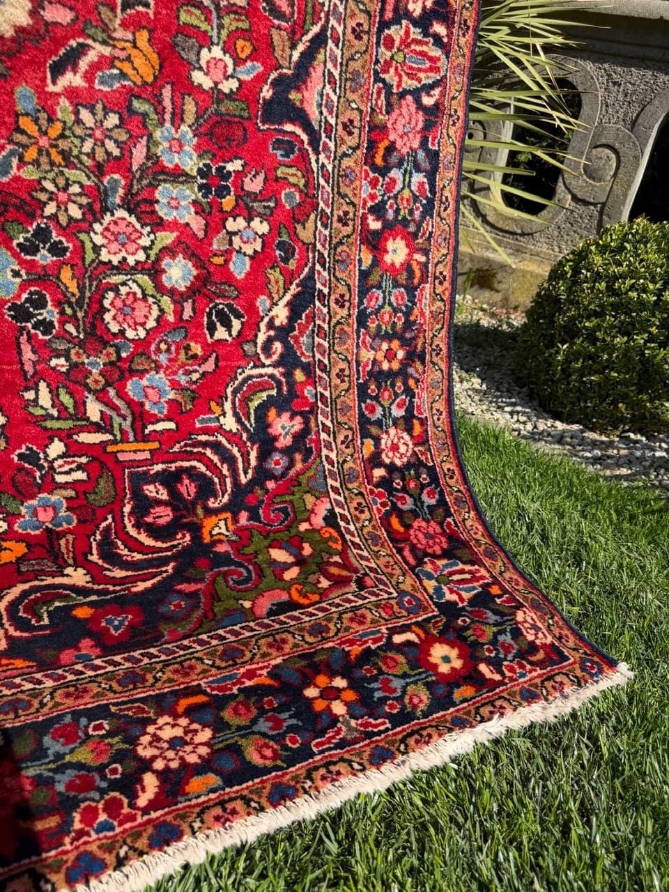 Persian Rug Hamadan 220x147 cm, multicolor wool, Iran, 1980s. - 304693