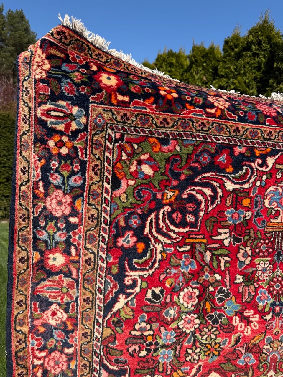 Persian Rug Hamadan 220x147 cm, multicolor wool, Iran, 1980s. - 304695