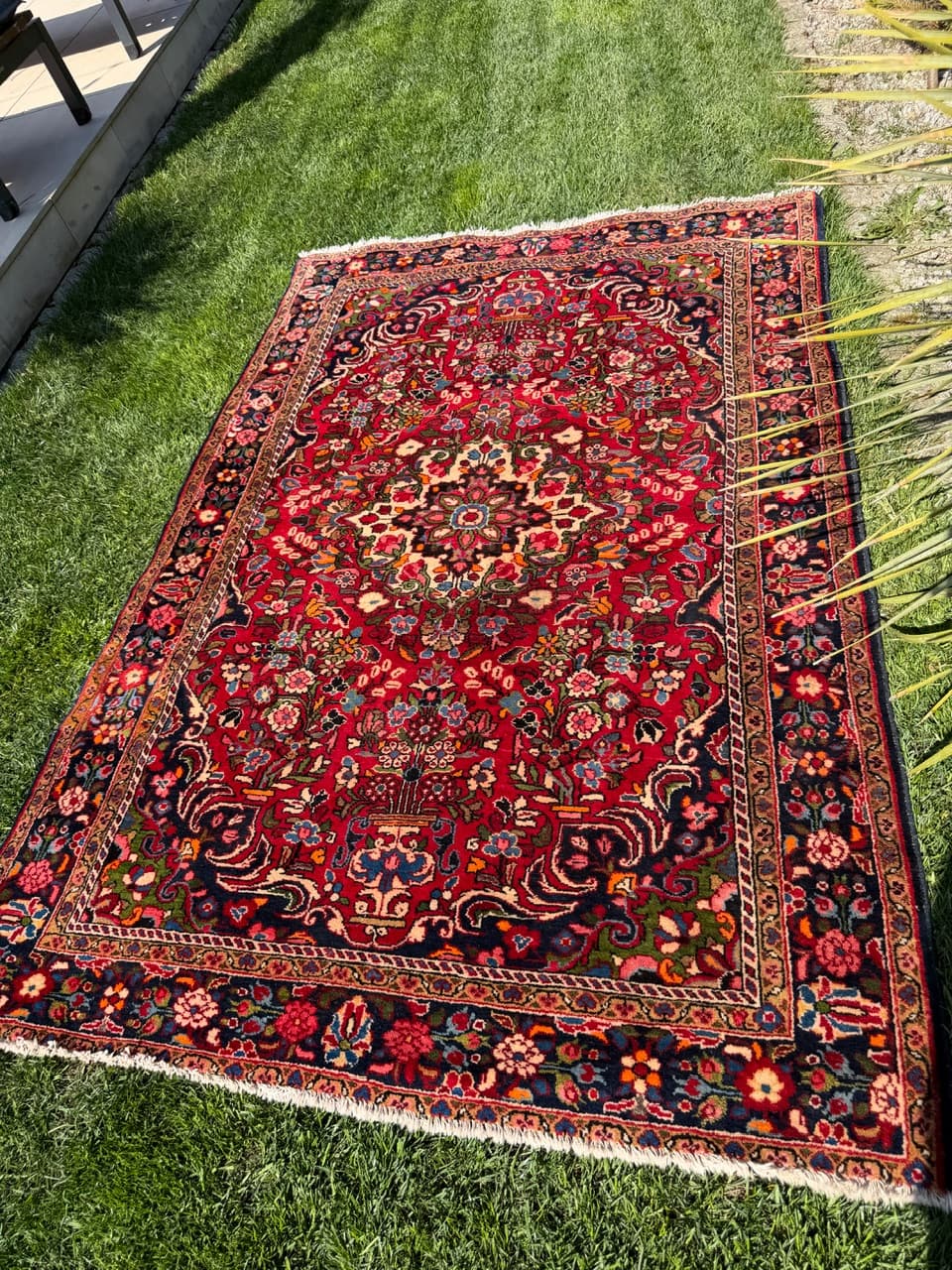 Persian Rug Hamadan 220x147 cm, multicolor wool, Iran, 1980s. - 304698