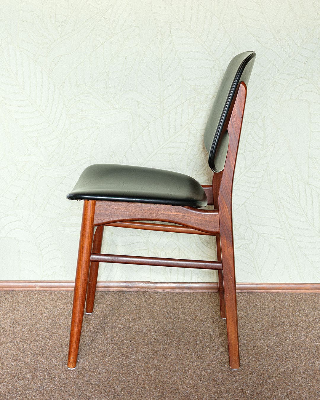 Set of four dining chairs, brown teak, black faux leather, by V. S. Andersen, Denmark, 1970s. - 304938