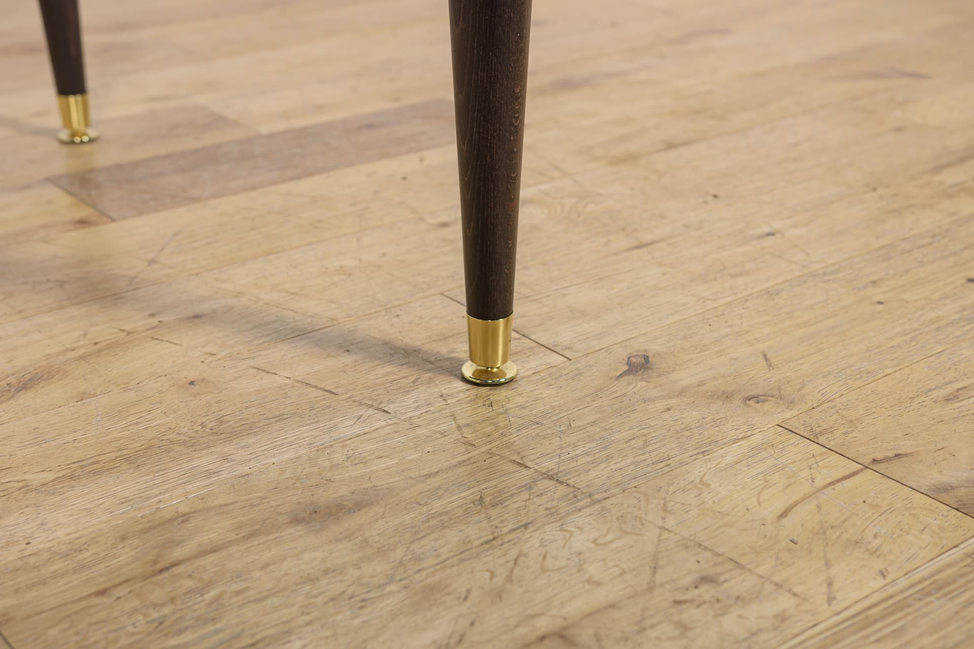 Extendable Dining Table, mahogany, brown beech, United Kingdom, 1950s. - 305034
