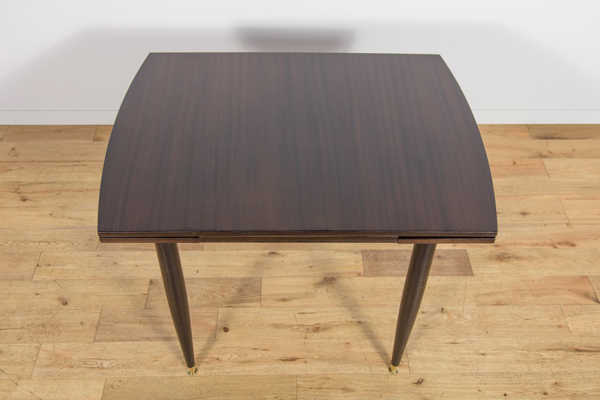 Extendable Dining Table, mahogany, brown beech, United Kingdom, 1950s. - 305024