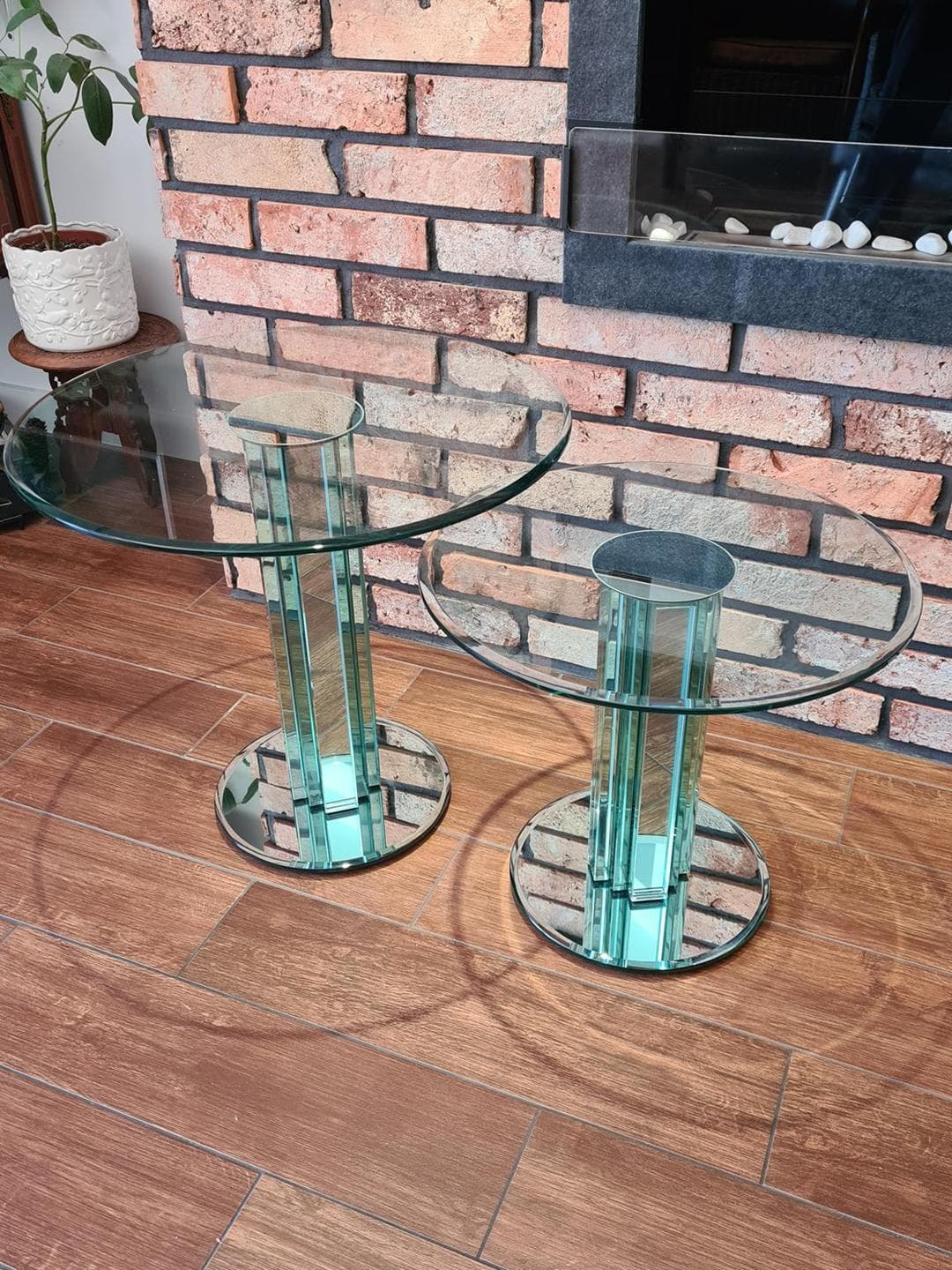Set of two side tables, transparent aquamarine silver glass, by L. Massoni, Gallotti & Radice, Italy, 1970s. - 306040