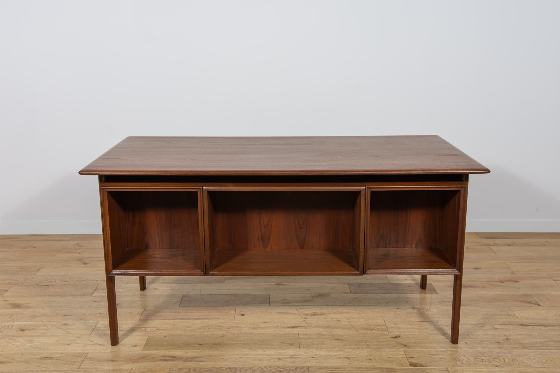 Desk, brown teak, by A. Vodder, Sibast, Denmark, 1960s. - 305163