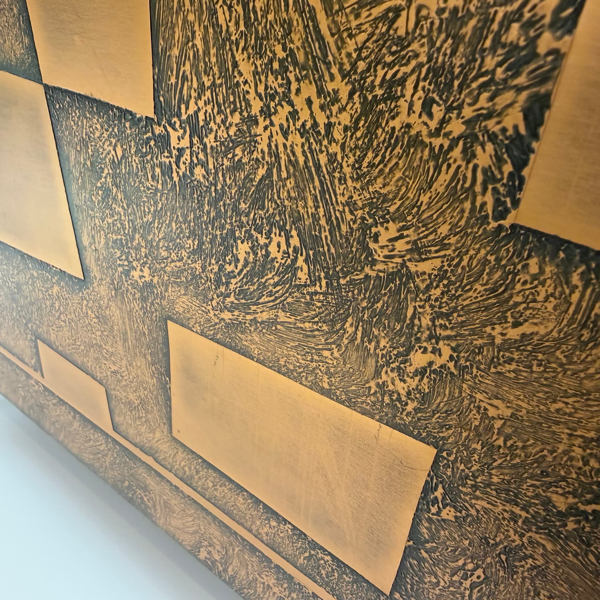 Gazetnik, brązowy, metal czarny, Dania, lata 70. - 305355