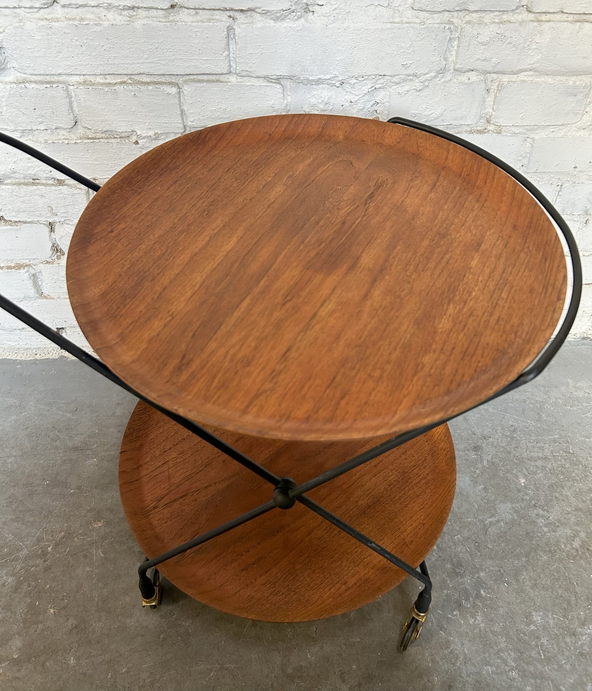 Bar cart, brown teak, black metal, Sweden, 1960s. - 305392