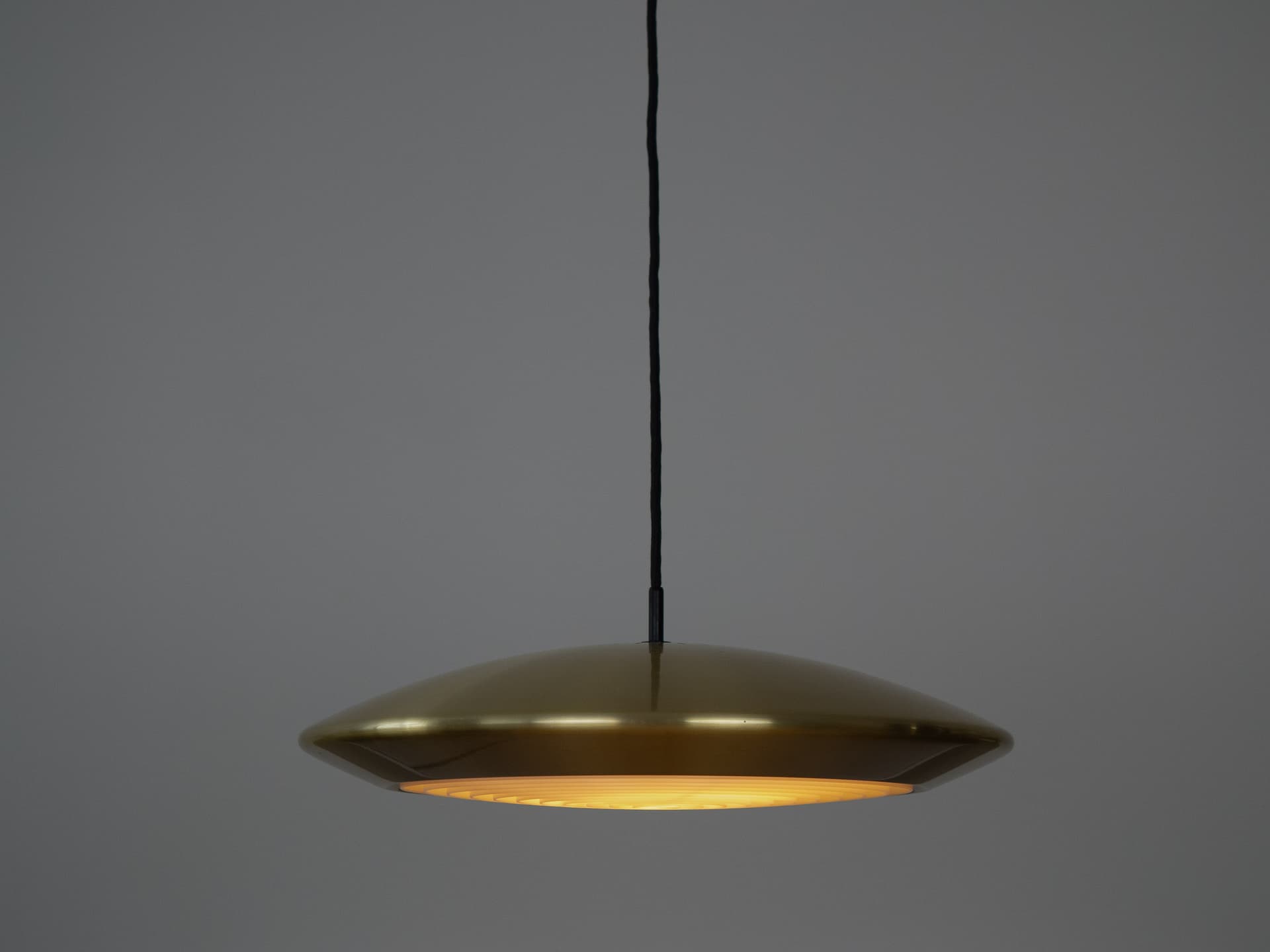 Pendant lamp Diskos, gold metal, by J. Hammerborg, Fog & Mørup, Denmark, 1960s. - 305458