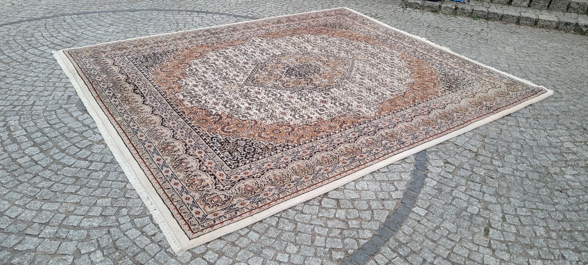 Dywan Indo Bidjar 285x315 cm, kość słoniowa, wełna, bawełna, Indie - 305584