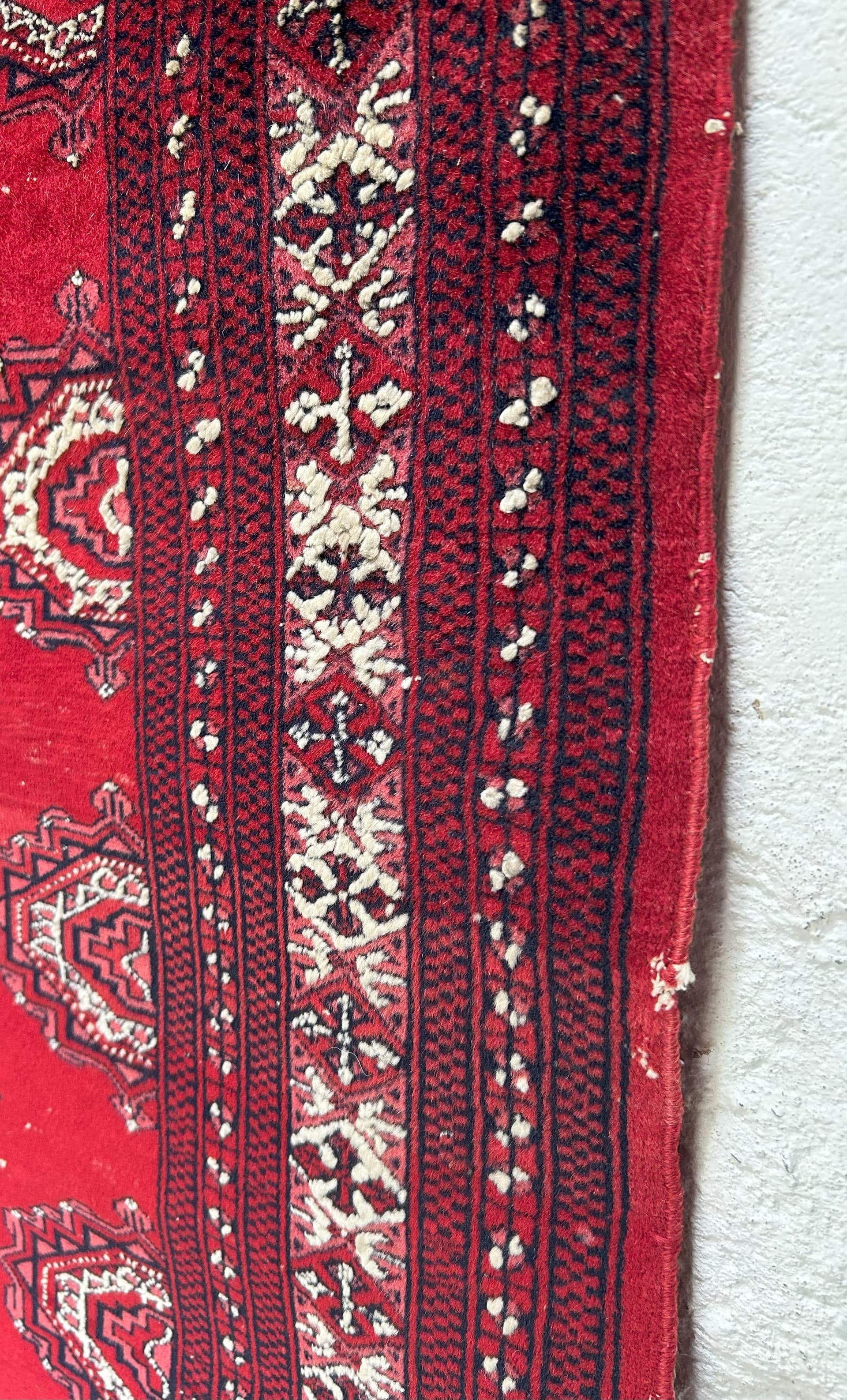 Kashmiri rug 156x94 cm, red, wool, Pakistan, 1970s. - 305621