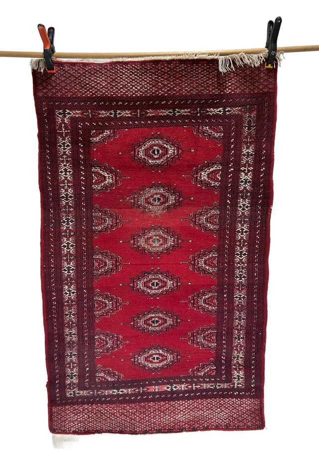 Kashmiri rug 156x94 cm, red, wool, Pakistan, 1970s. - DIMENSION