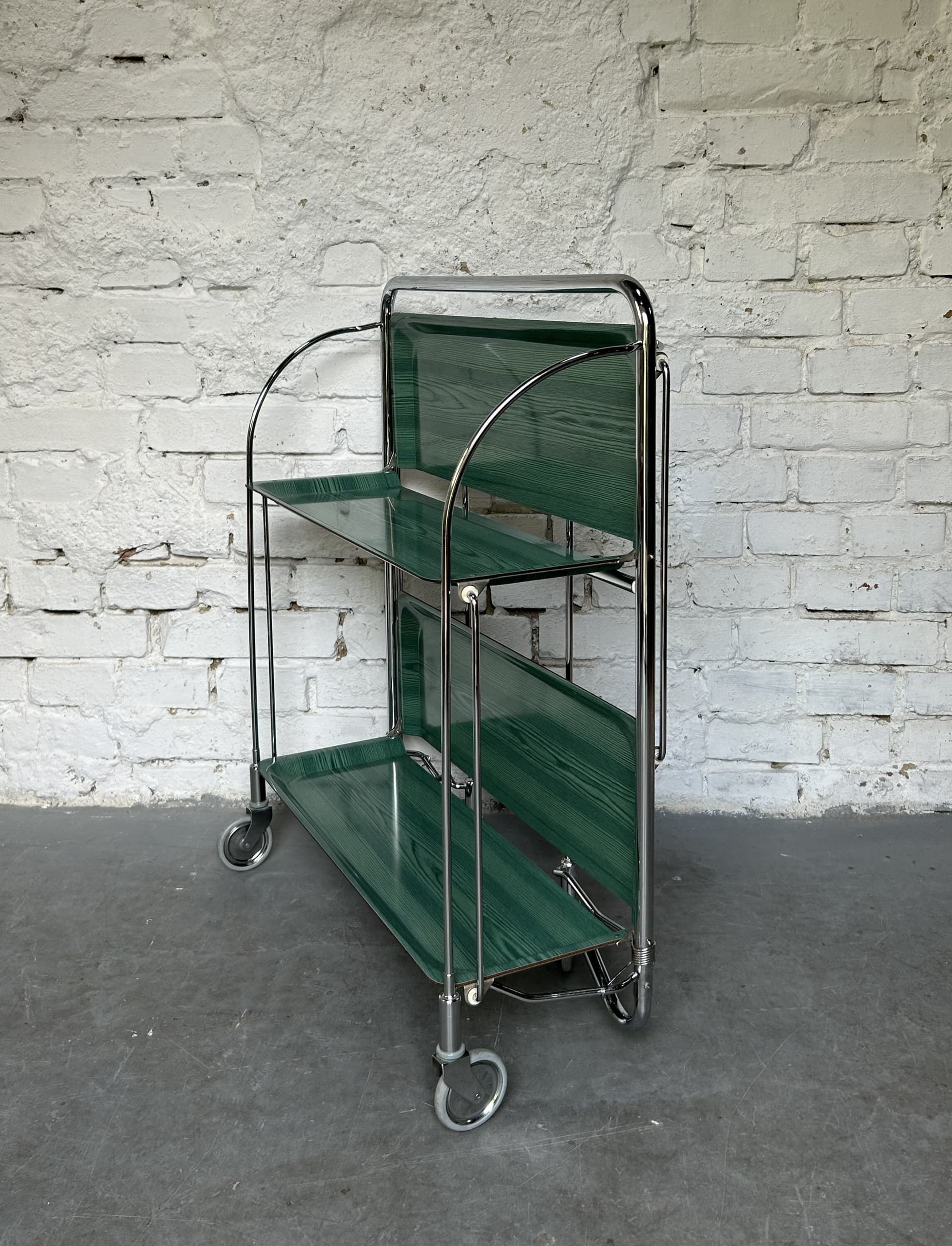 Folding Bar Cart Bauhaus, green plywood, chrome, 1980s. - 305681