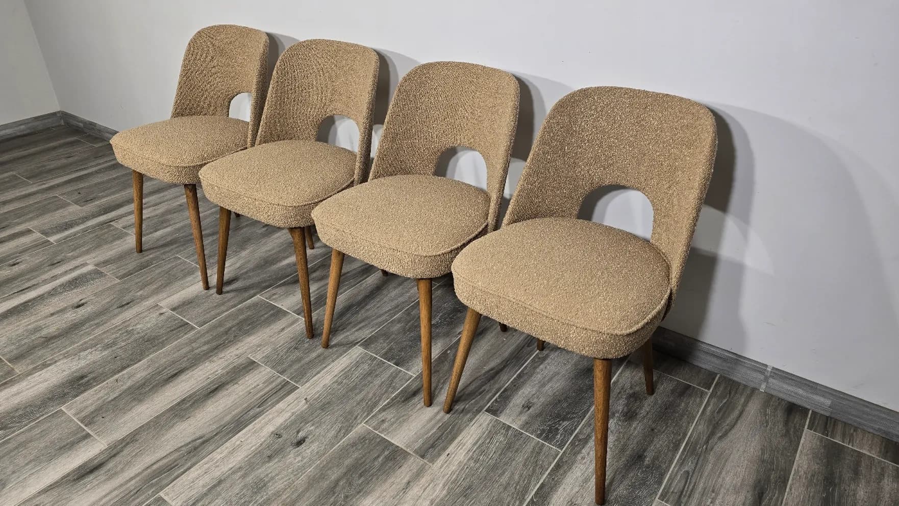 Set of four chairs, beige bouclé, oak, by O. Haerdtl, Tatra Nabytok, Czechoslovakia, 1960s. - 305734