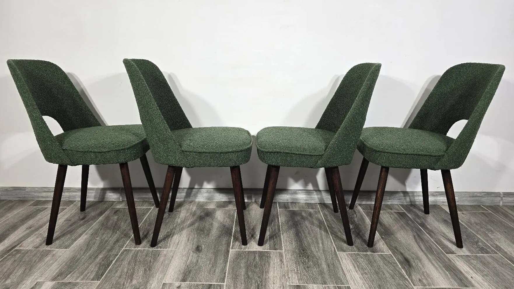 Set of four chairs, green bouclé, brown oak, by O. Haerdtl, Tatra Nabytok, Czechoslovakia, 1960s. - 305744