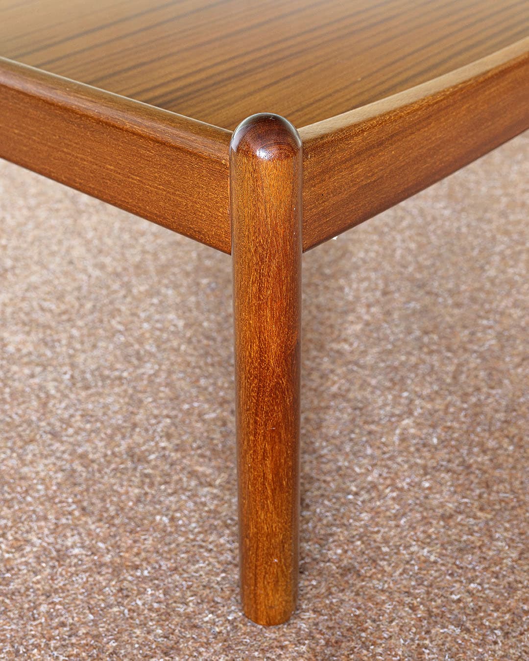 Coffee table, brown wood, Denmark, 1980s. - 305901