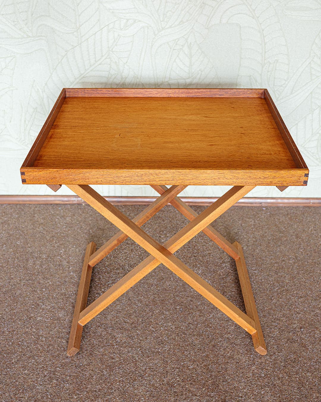 Side table with tray, brown, wood, Denmark, 1980s. - 305916