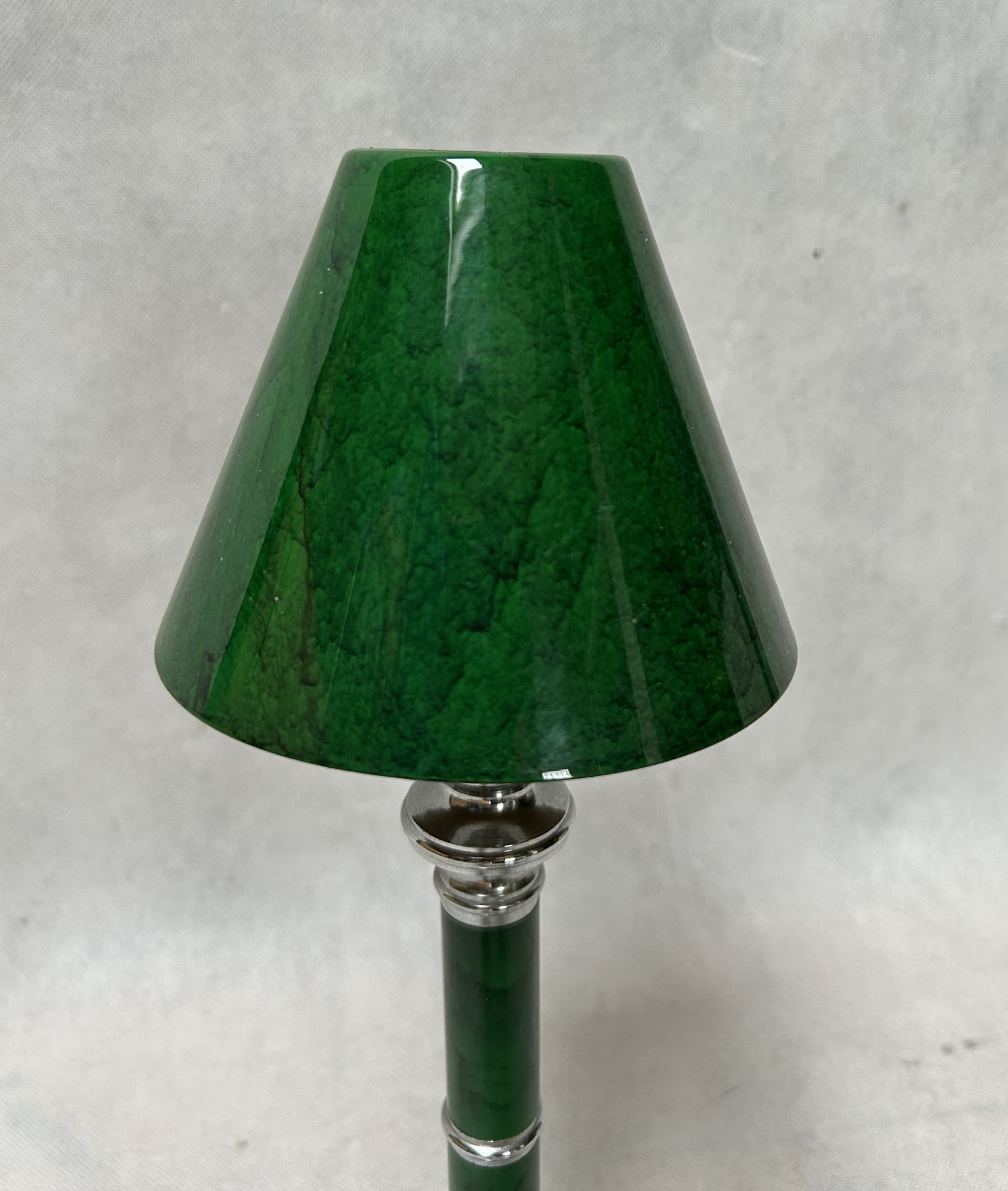 Table lamp, emerald green, chrome metal, glass, 1960s. - 306292