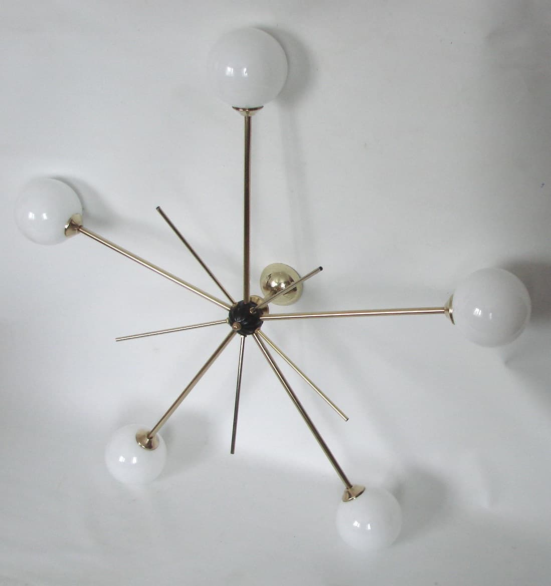 Chandelier Stilnovo, polished brass, opaline white glass, Italy, 1960s. - 306348