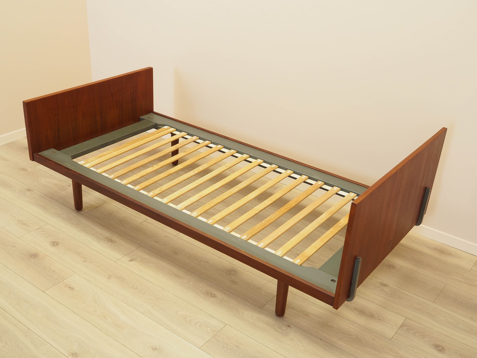 Bed, teak brown, by H. J. Wegner, Getama, Denmark, 1960s. - 306360