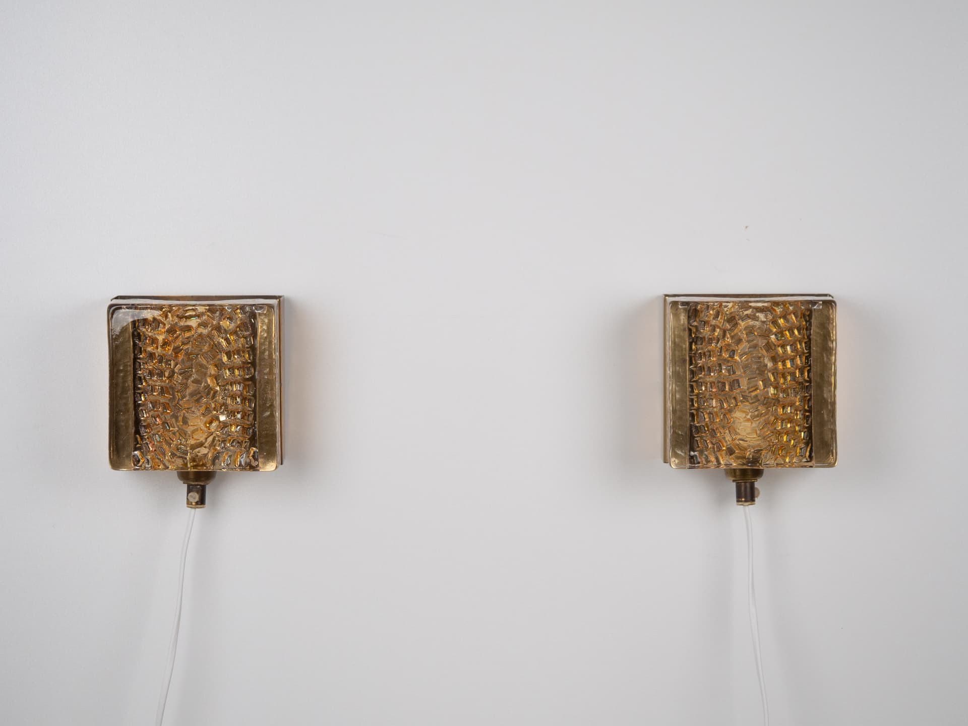 Pair of wall sconces Maritim, gold brass, transparent glass, Vitrika, Denmark, 1960s. - 306561