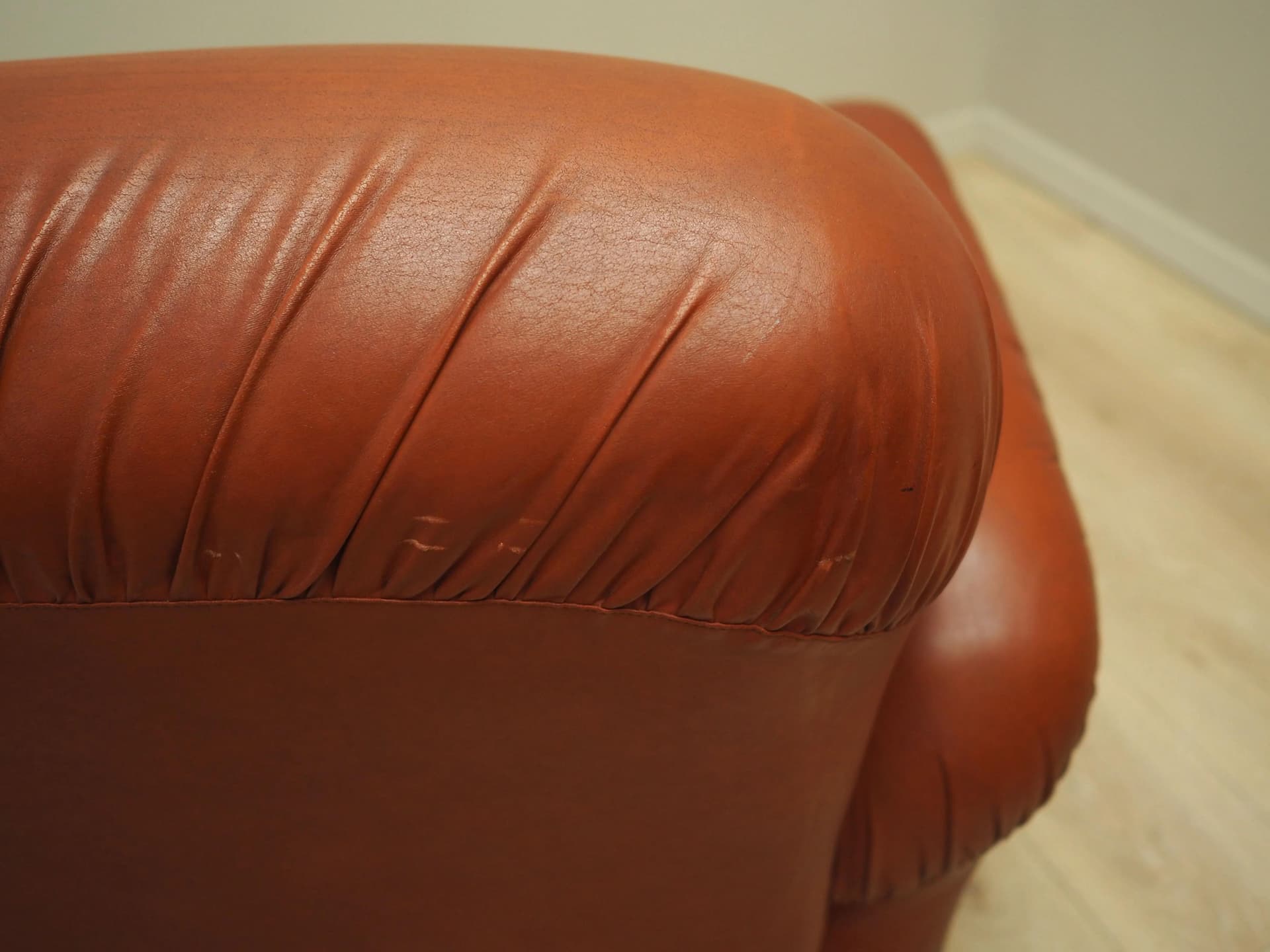 Lounge set, red artificial leather, Italy, 1960s. - 22388