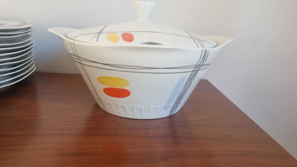 Zestaw obiadowy Millenium, biały żółty pomarańczowy czarny, porcelana, Polska, lata 60. - 306858