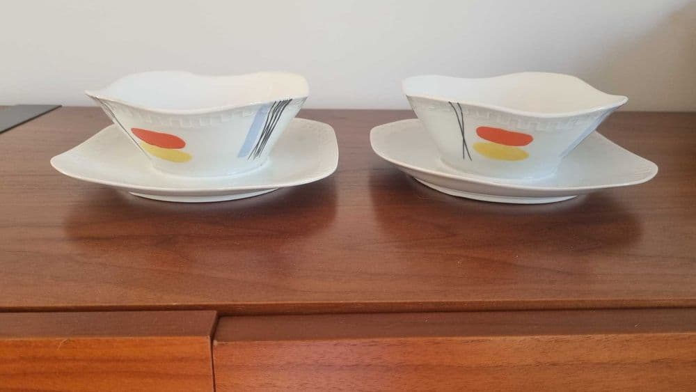 Zestaw obiadowy Millenium, biały żółty pomarańczowy czarny, porcelana, Polska, lata 60. - 306857