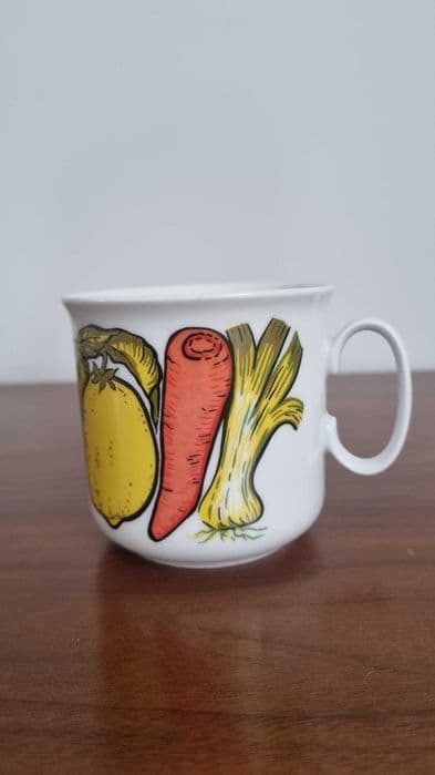 Zestaw czterech kubków Bogucice, porcelana biała, Polska, lata 70. - 306993
