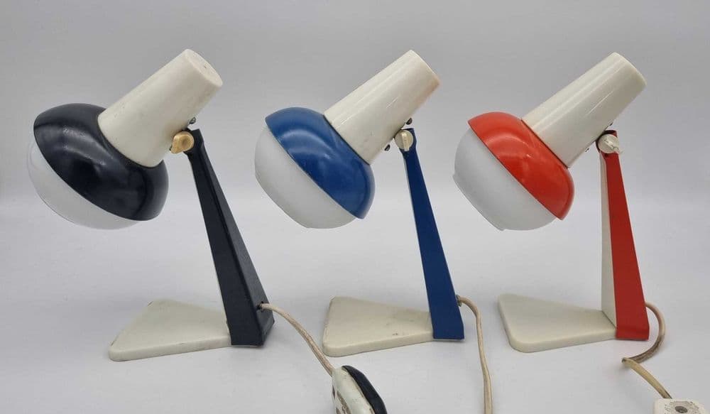 Bedside lamp LN-10, white plastic, black metal, by A. Gałecki, Zakłady Sprzętu Oświetleniowego Zaos, Poland, 1960s. - 307398