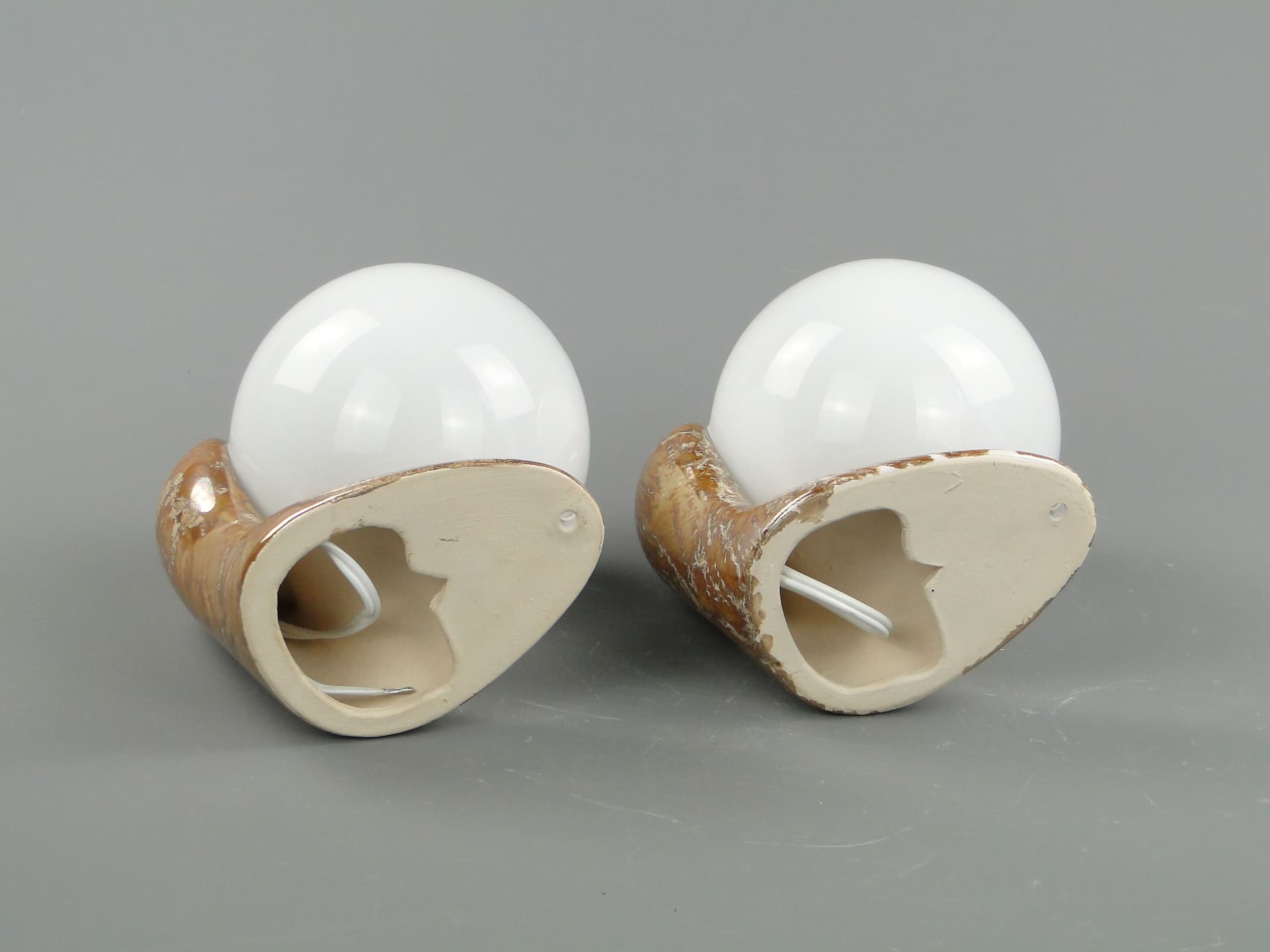 Pair of modernist wall sconces, brown ceramic, white glass, Poland, 1970s. - 2452