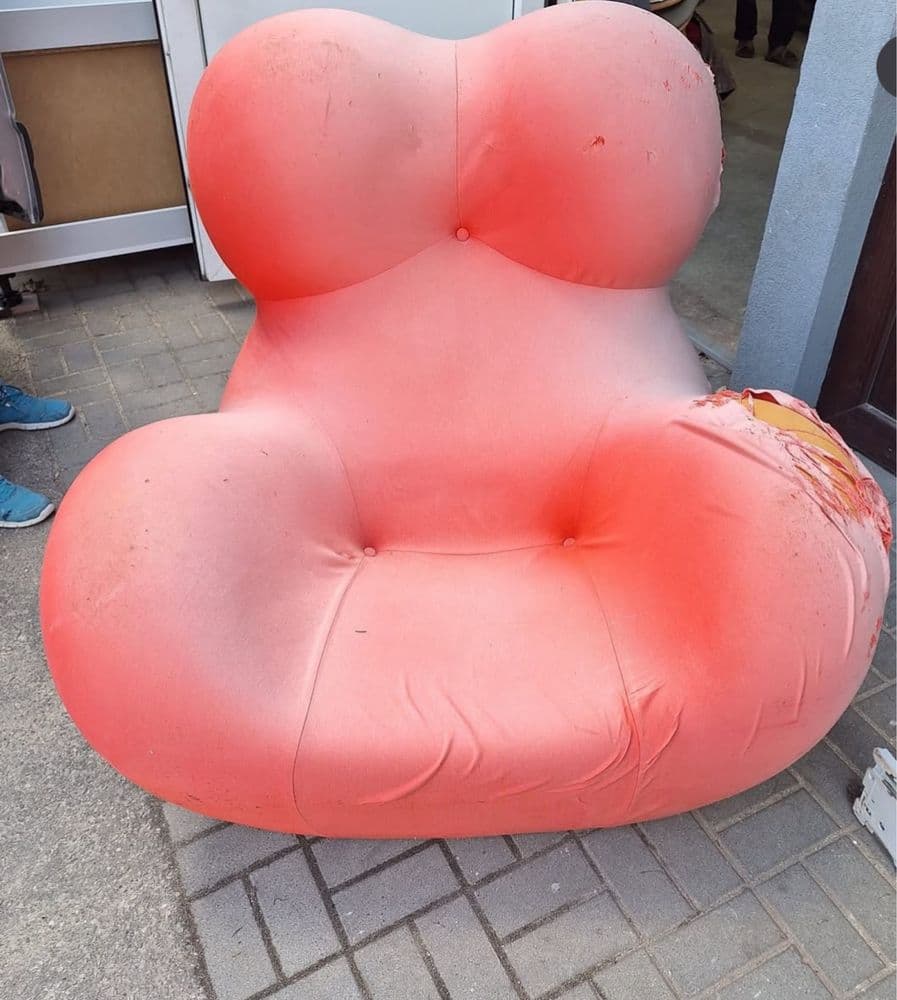 Armchair La Mamma, coral-pink, fabric, by G. Pesce, Cassina, Italy, 1980s. - 307553