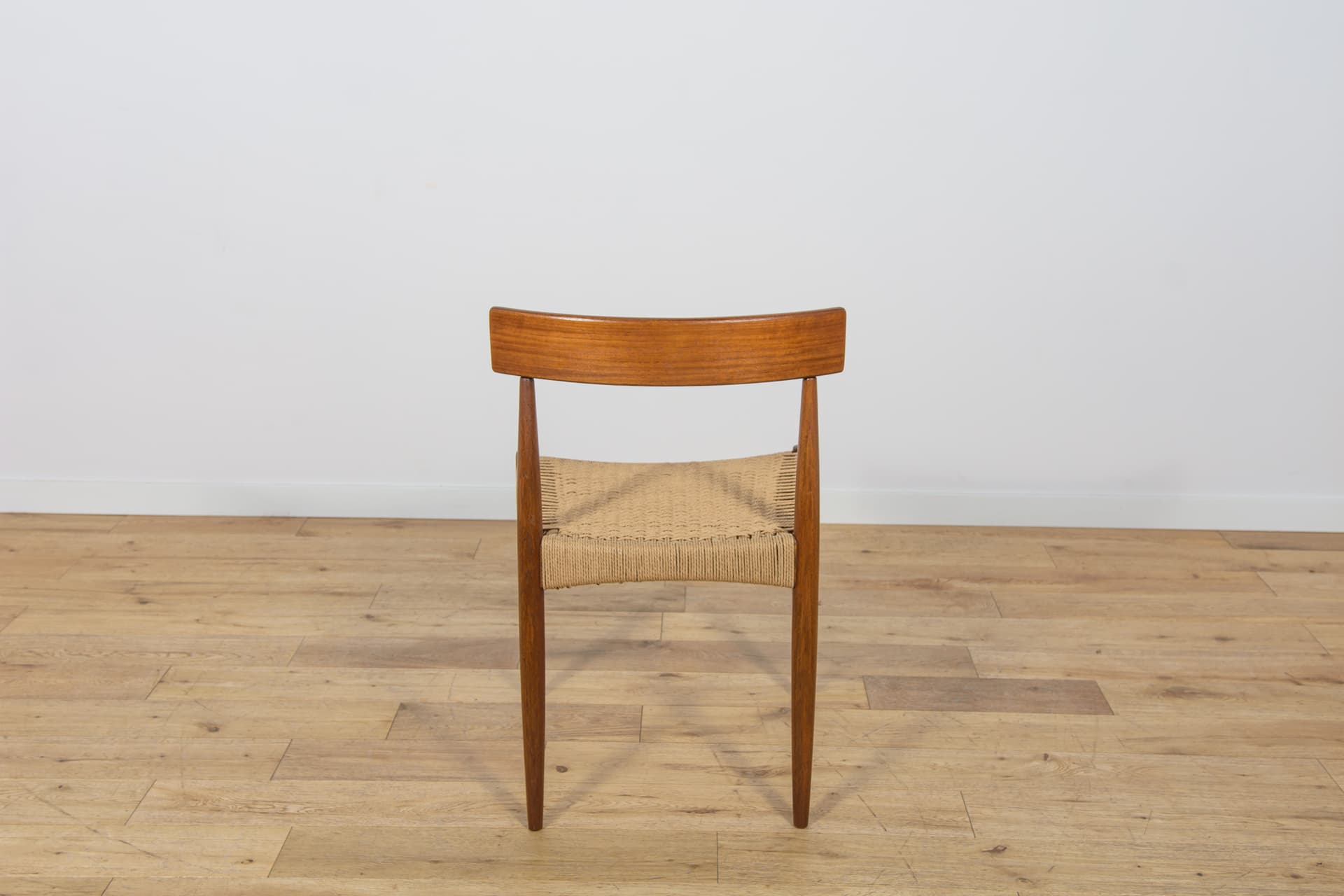 Set of eight chairs, brown teak, beige rattan, by A. Hovmand-Olsen, for Mogens Hansen, Denmark, 1960s. - 307717