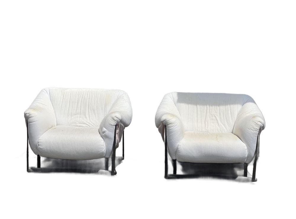 Armchair Piccola Tentazione, white cotton, black metal, by M. Bellini, Cassina, Italy, 1970s. - 308183