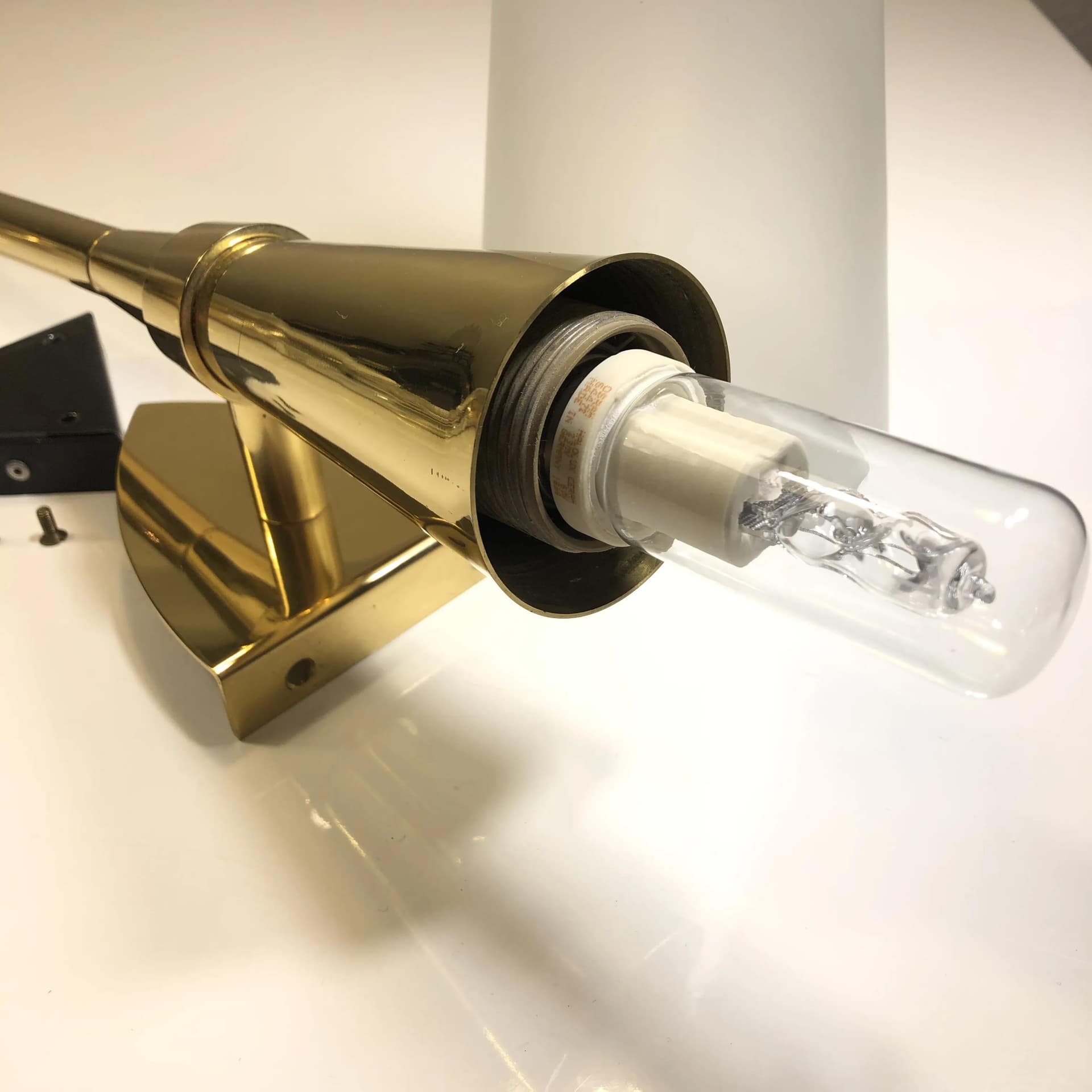 Kinkiet, mosiądz złoty, szkło białe, Niemcy, lata 70. - 22772