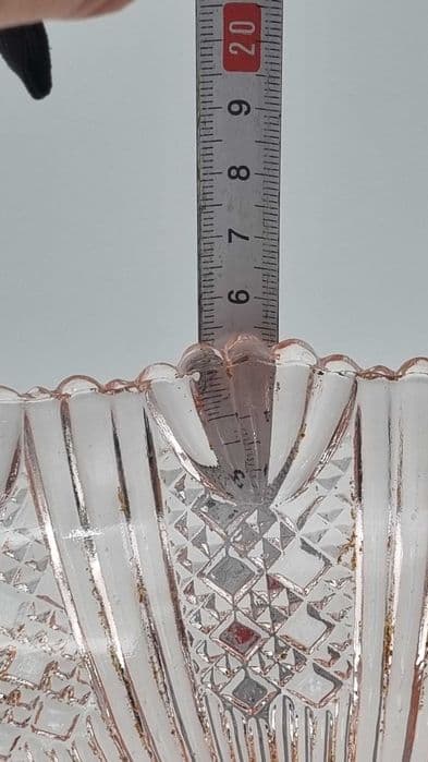 Owocarka Wachlarze, różowy transparentny, szkło, Ząbkowice, Polska, lata 60. - 308316