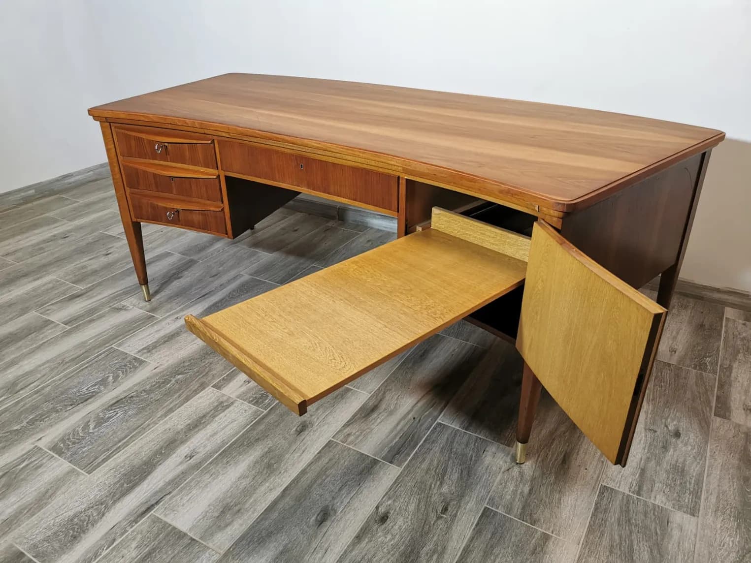 Desk, brown wood, brass, Czechoslovakia, 1960s. - 308592