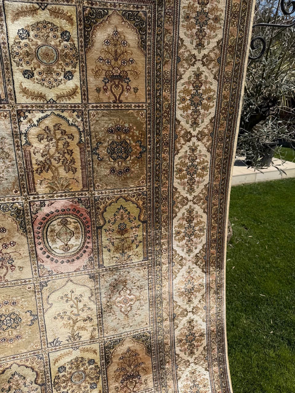 Rug Ghoum/Qom 300x190 cm, beige gold green brown pink silk, Iran - 308648