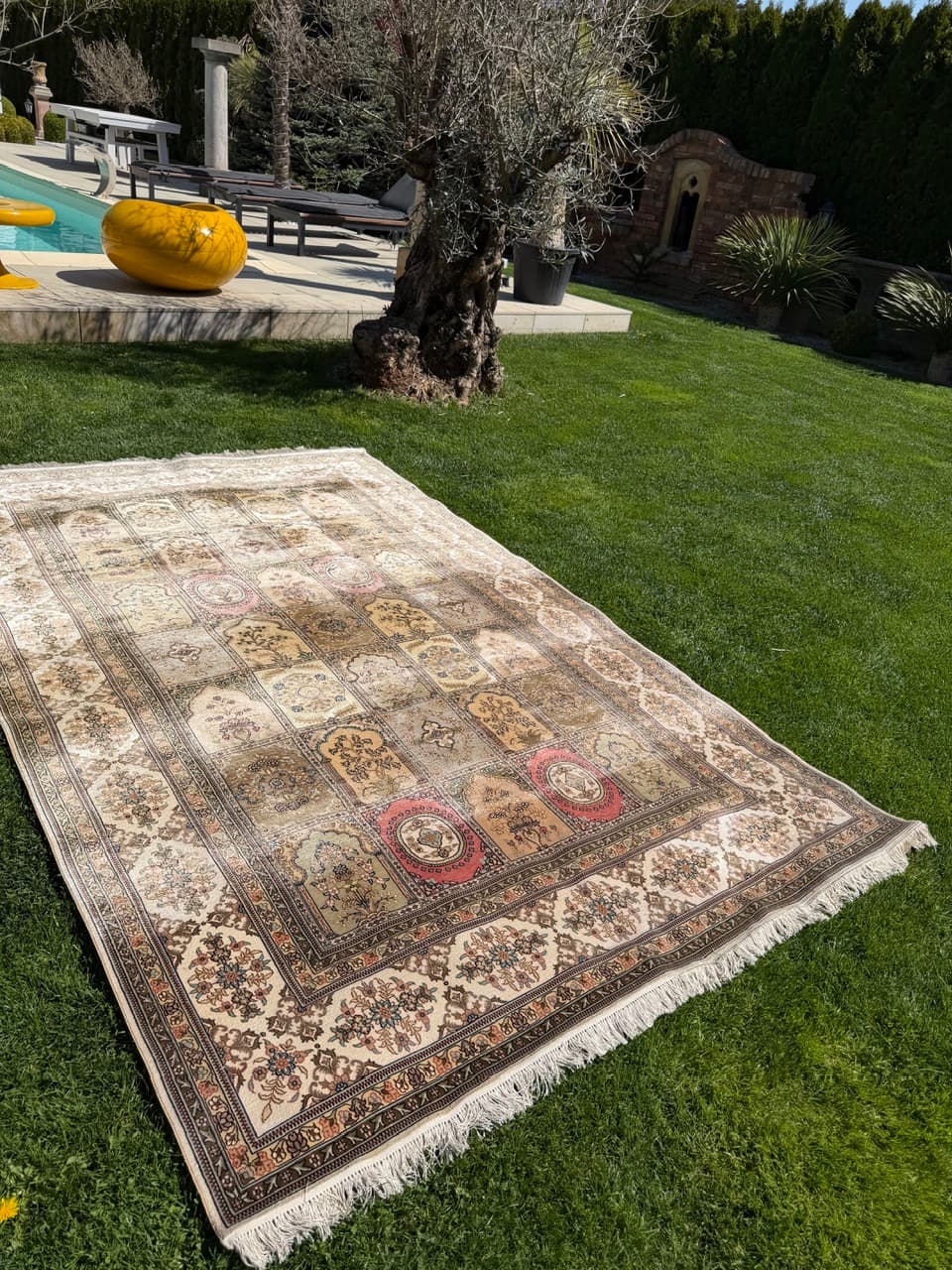 Rug Ghoum/Qom 300x190 cm, beige gold green brown pink silk, Iran - 308639
