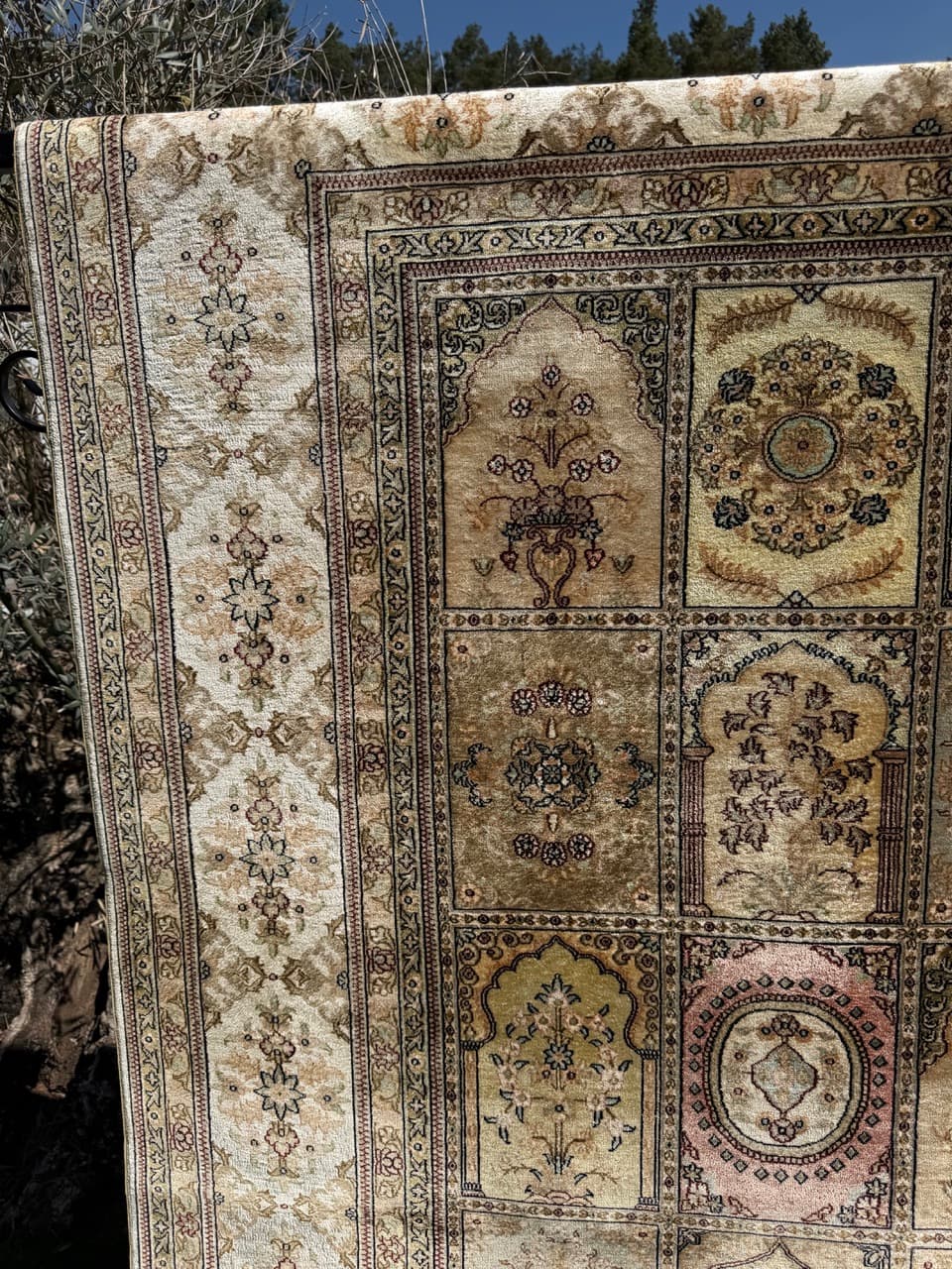 Rug Ghoum/Qom 300x190 cm, beige gold green brown pink silk, Iran - 308637