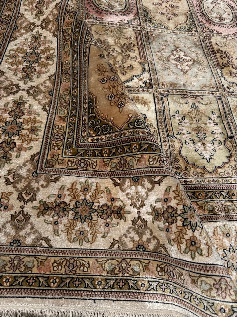 Rug Ghoum/Qom 300x190 cm, beige gold green brown pink silk, Iran - 308643