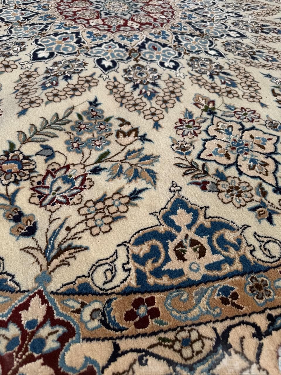 Round Rug Nain 260x260 cm, beige multicolor, cashmere wool, silk, Iran