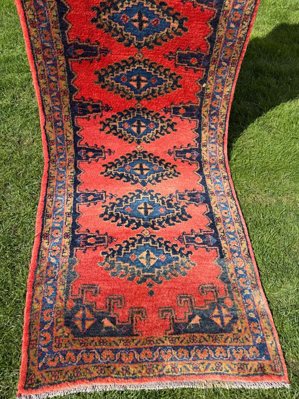 Runner Wiss 300x87 cm, red, wool, Iran, 1980s. - 309240