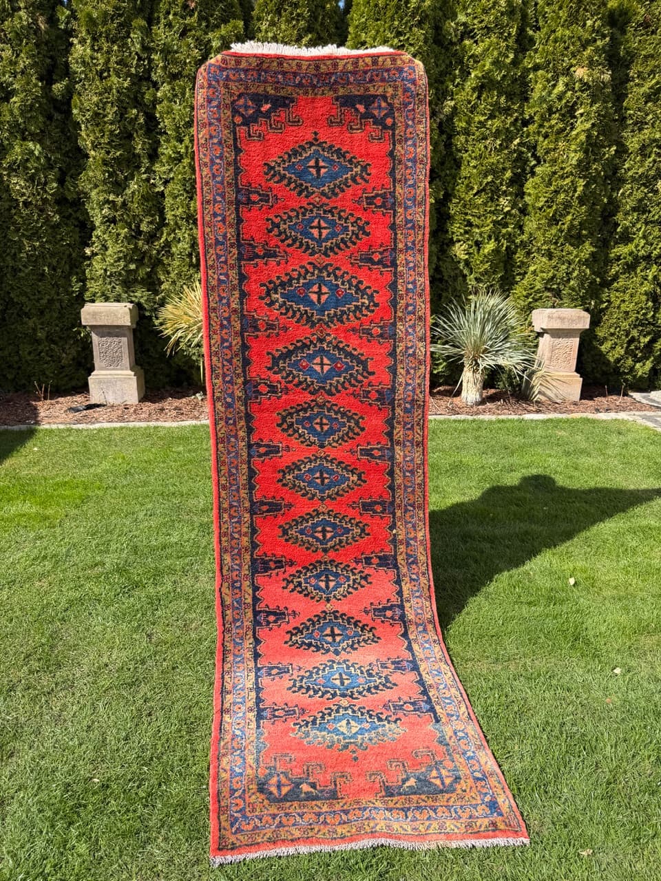 Runner Wiss 300x87 cm, red, wool, Iran, 1980s. - 309234