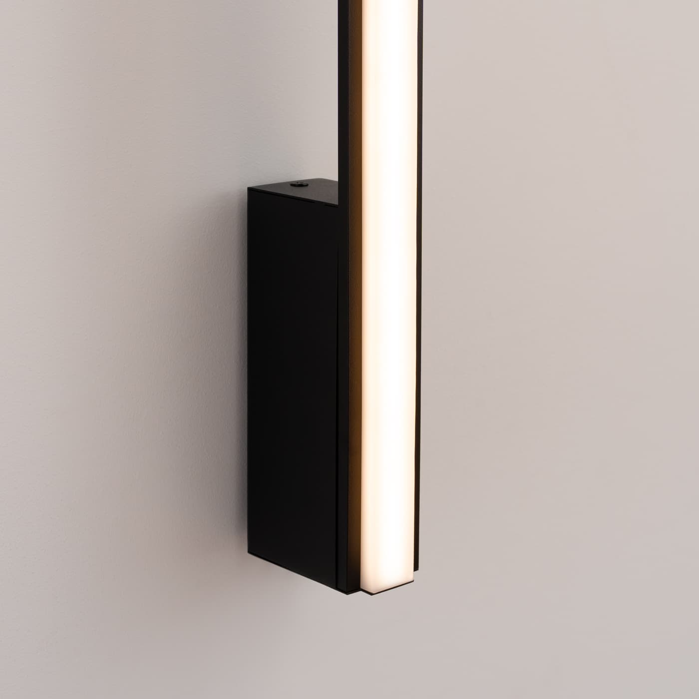 Kinkiet LAGOM 150 cm, czarny, Thoro - 309822
